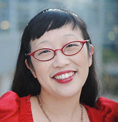 Paula Yoo